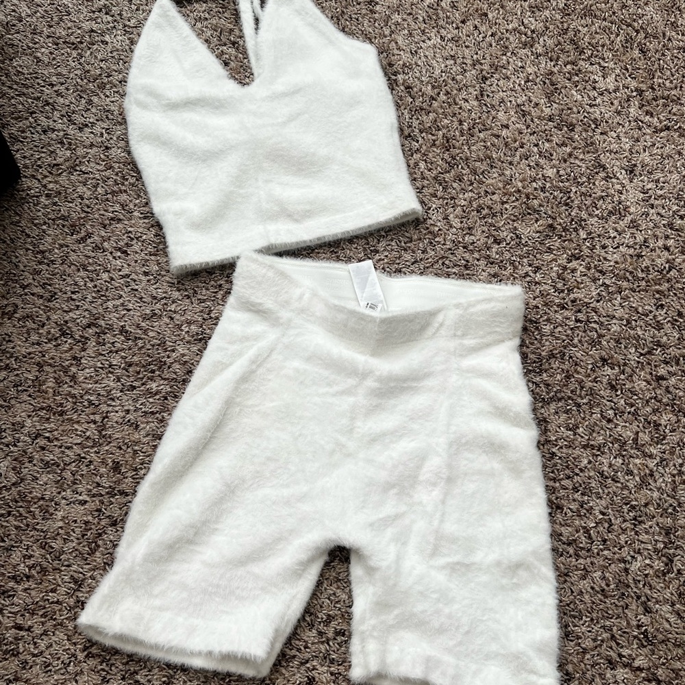Gymshark Whitney Simmons Collections